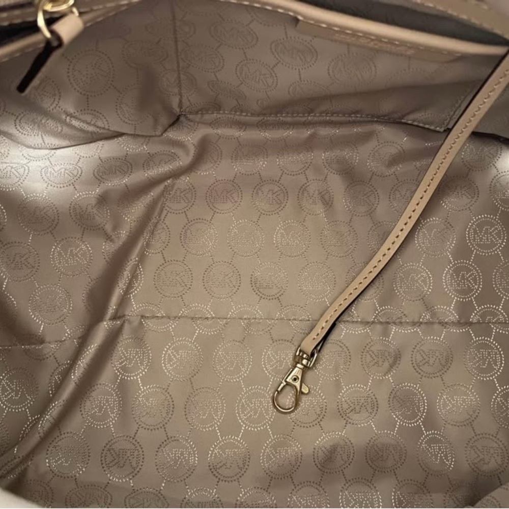 Michael Kors Satchel Brown and Tan Elegance - Picture 4 of 6